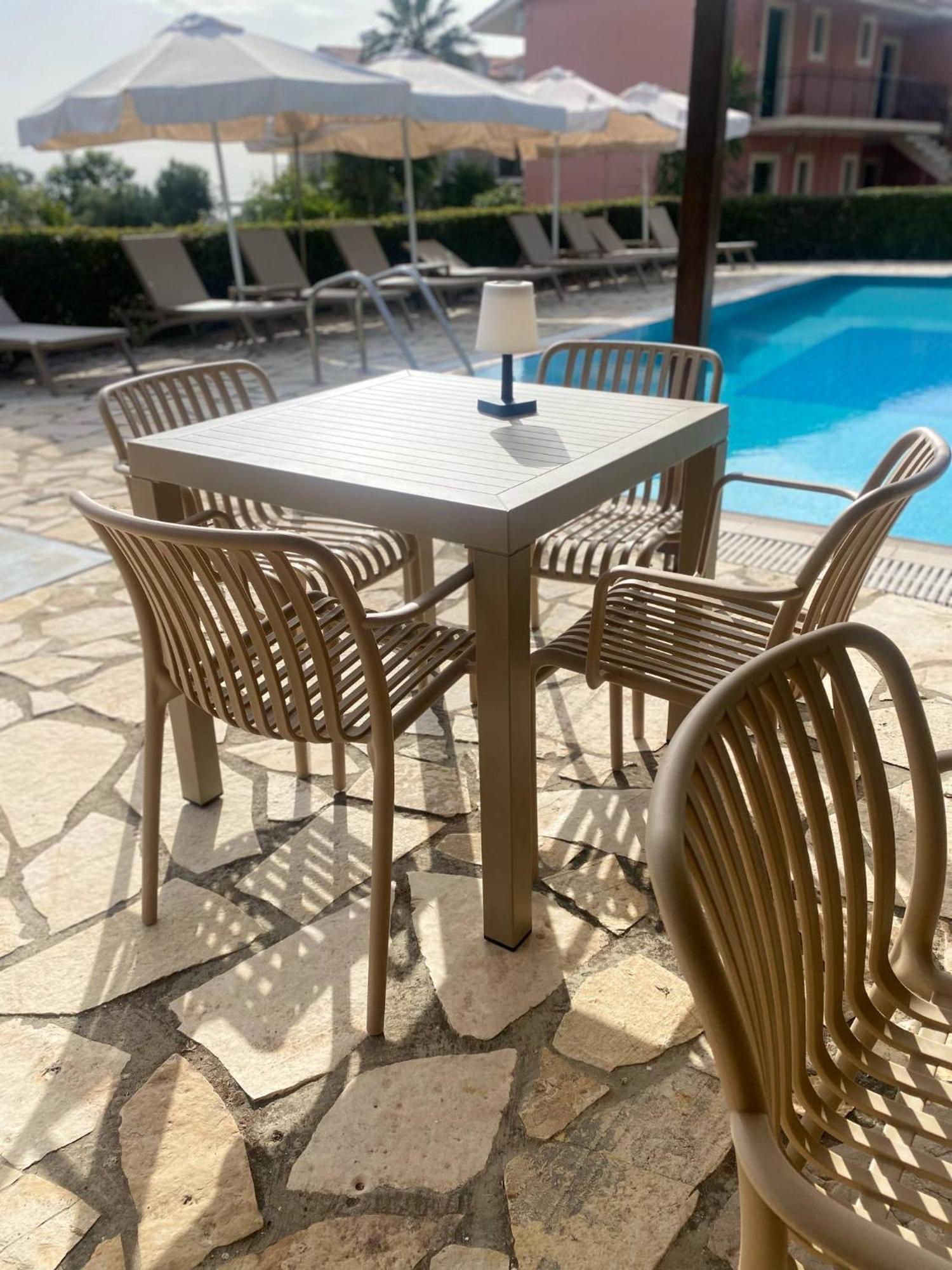 דירות סבורונטה Moulinos Loft מראה חיצוני תמונה